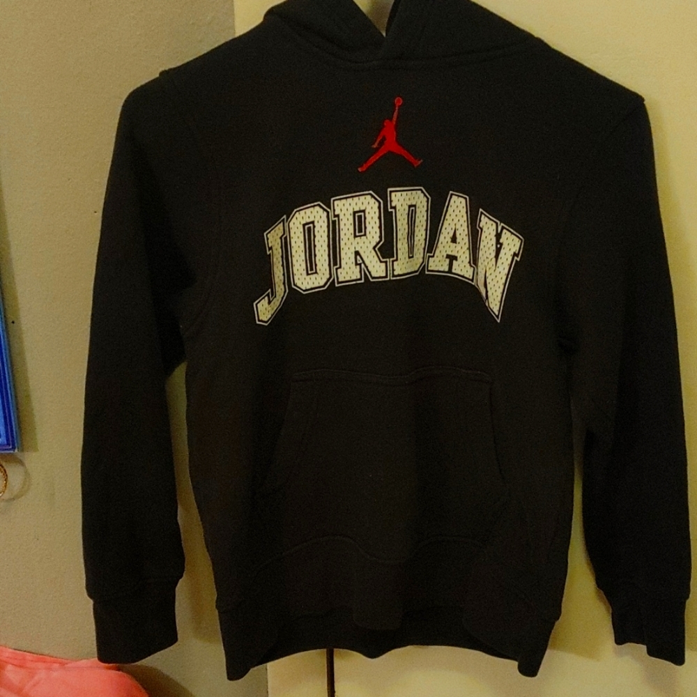 Boys jordan hoodie size 12/14
